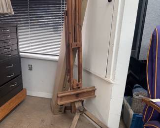 Vintage easel