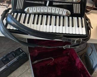 Vintage Universal Accordian