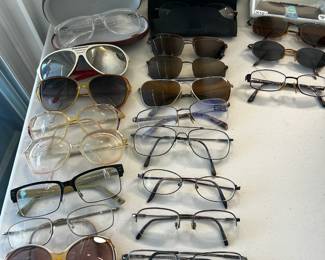 glasses