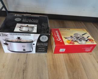 Crock pot and set of pots and pans