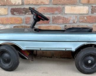 Miniature Mercedes electric car