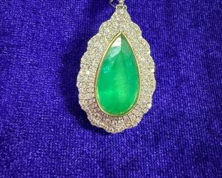 Large emerald necklace