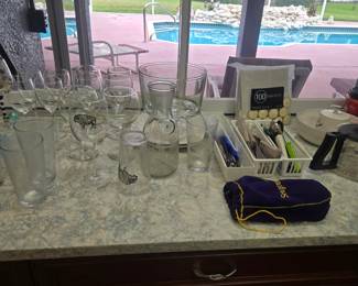 Silverware and kitchen utensils