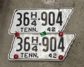 VINTAGE TENNESSEE TAGS