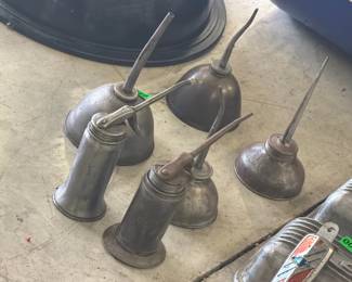 VINTAGE OILER LOT