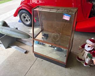 DISPLAY CASE