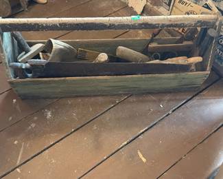 VINTAGE TOOLBOX WITH TOOLS