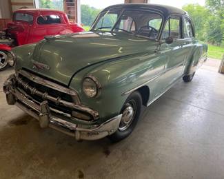 1952 CHEVROLET STYLELINE DELUXE 4 DOOR