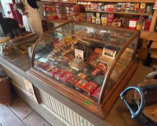 DISPLAY CASE