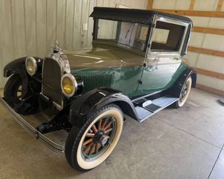 1928 WHIPPET SERIES 96