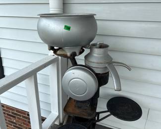 VINTAGE CREAM SEPARATOR