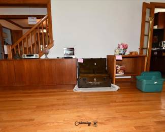 027Living Room
