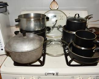 513LL Kitchen