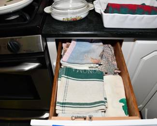 261Upper Level Kitchen