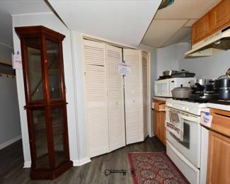 509LL Kitchen