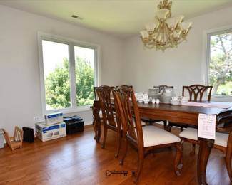 311Upper Living Room