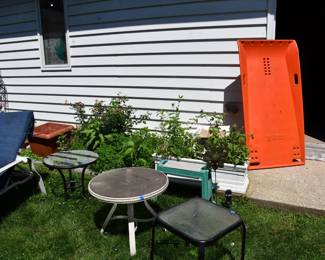 672Back Yard