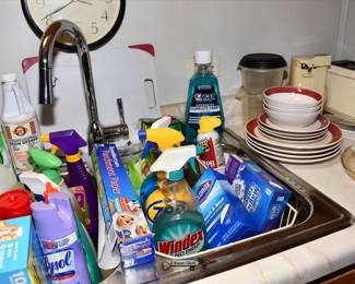 532LL Kitchen