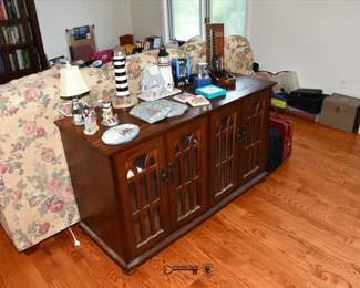 339Upper Living Room