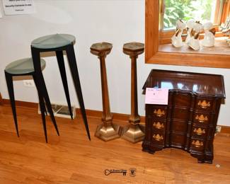 072Living Room