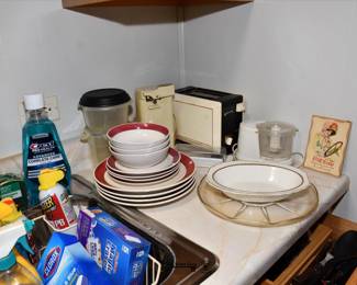 533LL Kitchen
