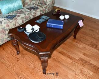 319Upper Living Room