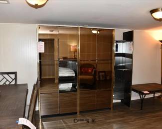 547LL Living Room