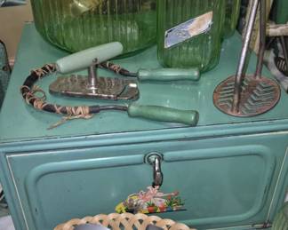 Green depression cannisters  