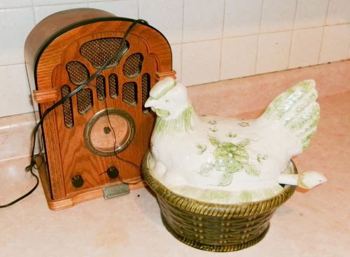 TUREEN RADIO