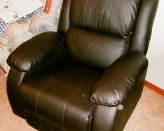 RECLINER