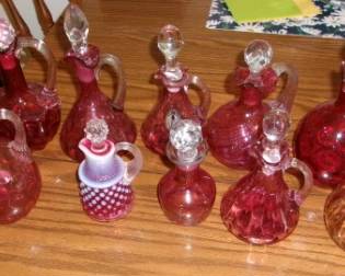 FENTON CRUETS