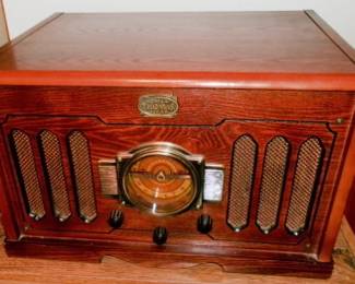 THOMAS RADIO