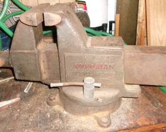 COLUMBIAN 605M2 VICE