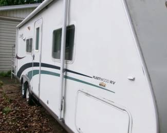 TRAVEL TRAILER