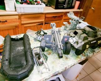 MILITARY TOYS