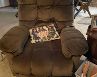 Lift chair