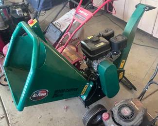 g Wood Chipper