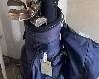 g Golf Clubs