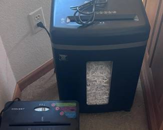 z Paper Shredder