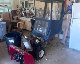 g High Horsepower Covered Snowblower