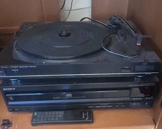 e Turntable