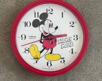 co Mickey Mouse Clock