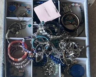 j Jewelry