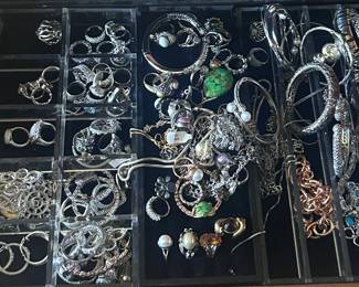 j Bracelets and Rings