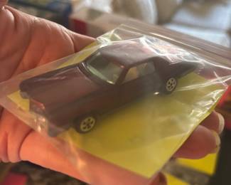Hot wheels, red line