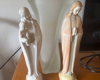 Blessed mother statues 