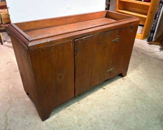 Early American Dry Sink - Great Condition
