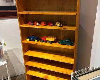 Pine Bookshelf