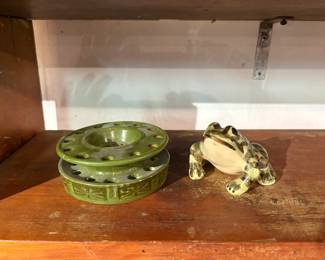 Pair of Flower Frogs