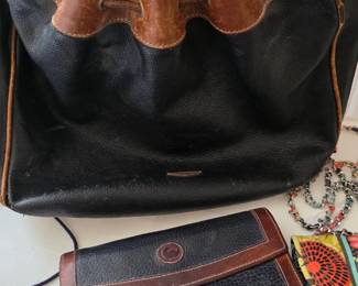 Dooney & Bourke